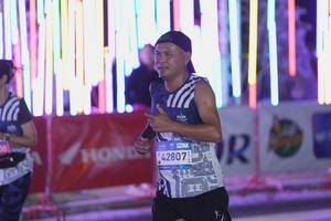 BIB: 1200, 42807
                            <button type="button" onclick="openModal(23217731)" class="btn btn-primary btn-sm float-right btn-popup" data-toggle="modal" data-target=".modal-high-quality">
                        <i class="fas fa-shopping-cart"></i> Add to Cart
                    </button>
                                            <button type="button" onclick="isThisMe(23217731, true)" class="btn btn-success btn-sm float-right btn-popup btn-isme hidden" data-toggle="tooltip" data-placement="bottom" title="นี่คือรูปของคุณใช่ไหม คลิกที่นี่เพื่อเอาเข้าอัลบั้ม">
                        <i class="fas fa-plus"></i> Add to album
                    </button>
                    <button type="button" onclick="isThisMe(23217731, false)" class="btn btn-warning btn-sm float-right btn-popup btn-isnotme hidden">
                        <i class="fas fa-ban"></i> Remove from album
                    </button>